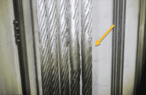 lubrificação dos cabos de tração do elevador