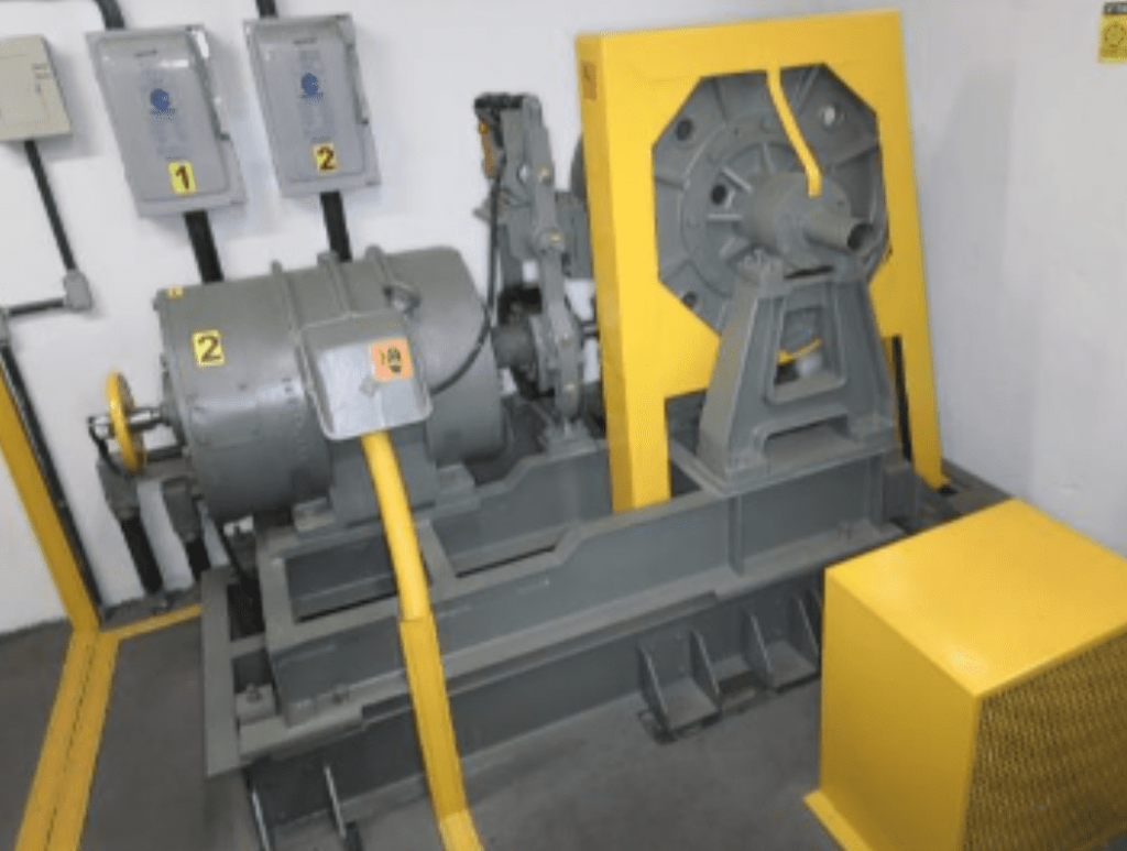 máquina de tração do elevador